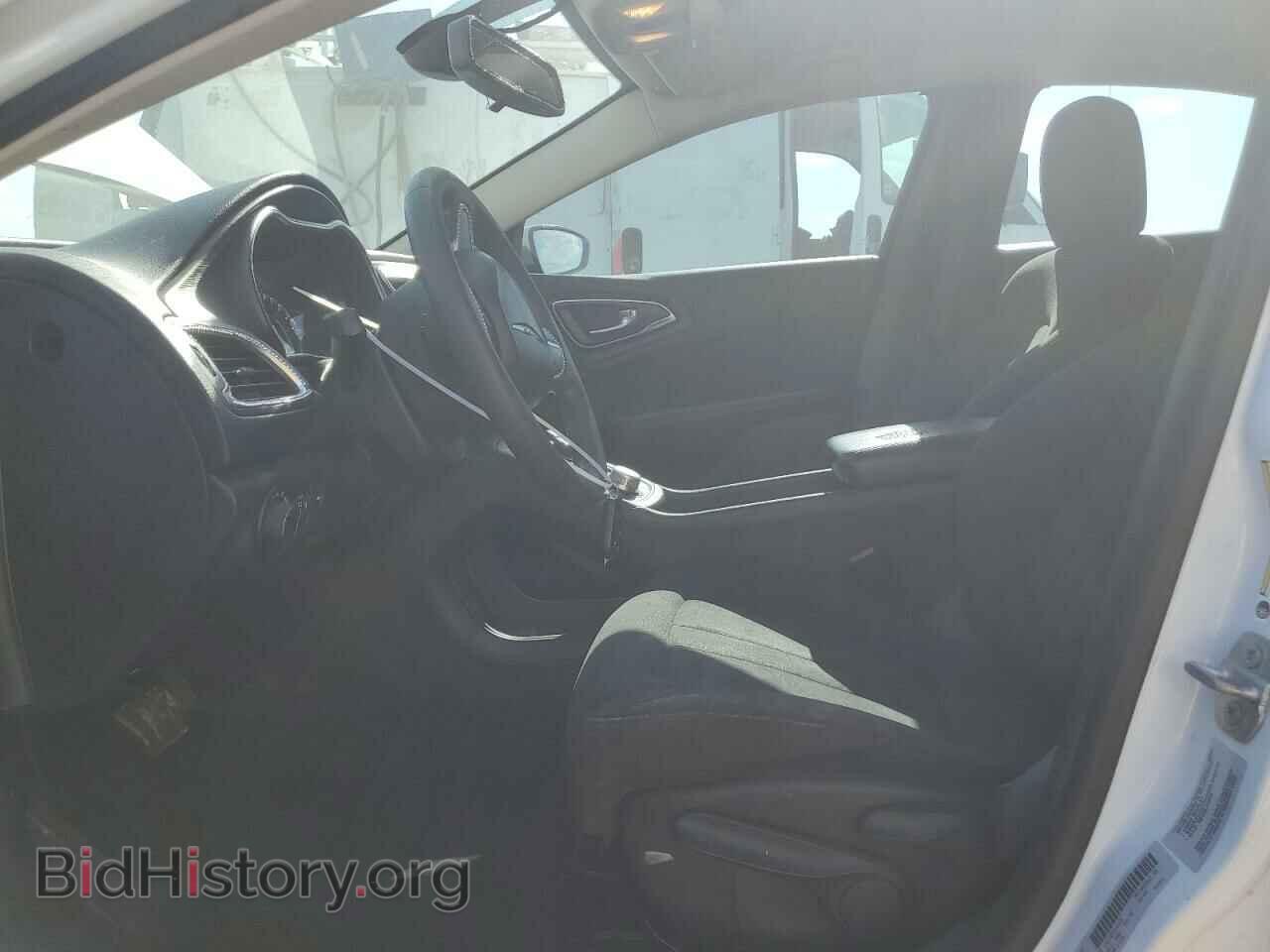 2016 CHRYSLER 200 - VIN: 1C3CCCAB7GN107165 - Фото 7