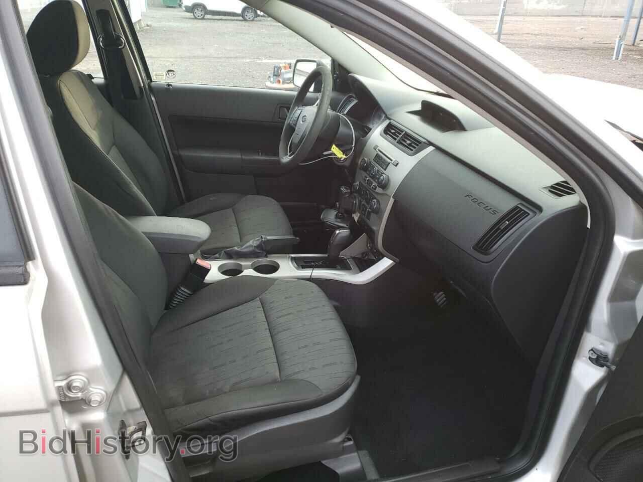 2009 FORD FOCUS - VIN: 1FAHP35N49W174836 - Фото 5
