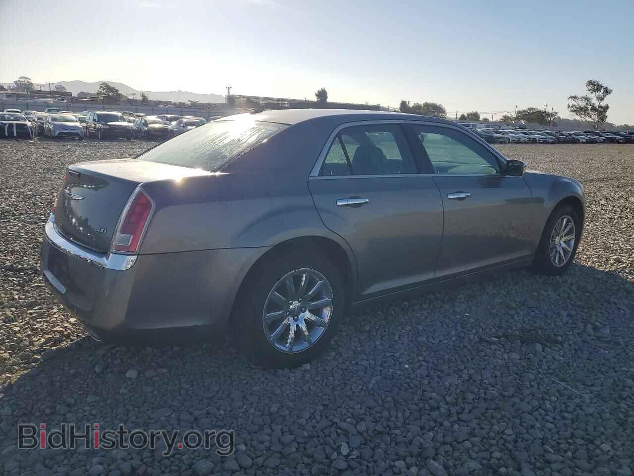 2011 CHRYSLER 300 - VIN: 2C3CA5CG4BH551597 - Фото 3