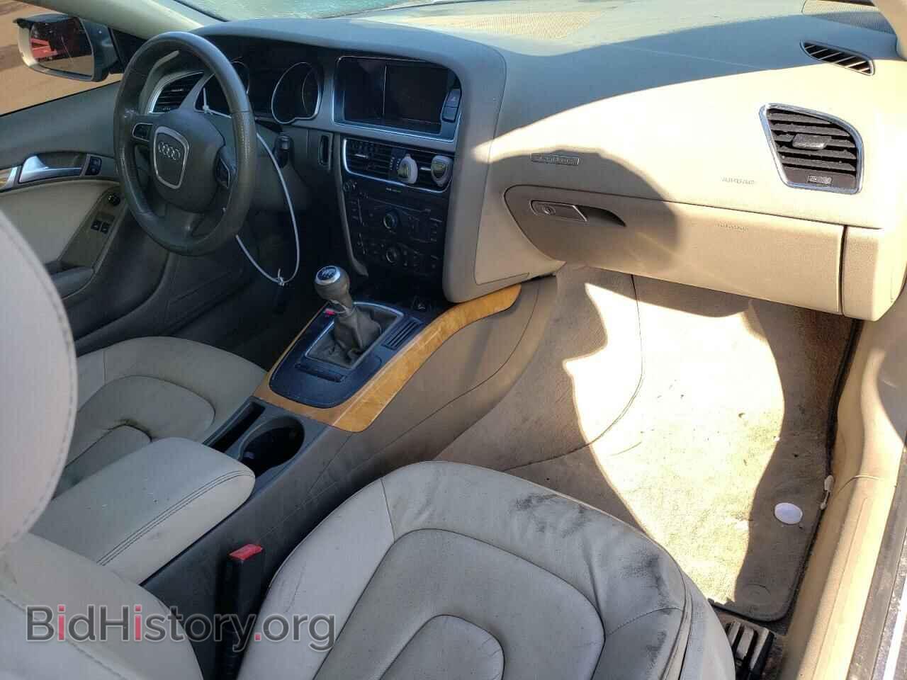 2010 AUDI A5 - VIN: WAUGFAFR4AA009964 - Фото 8