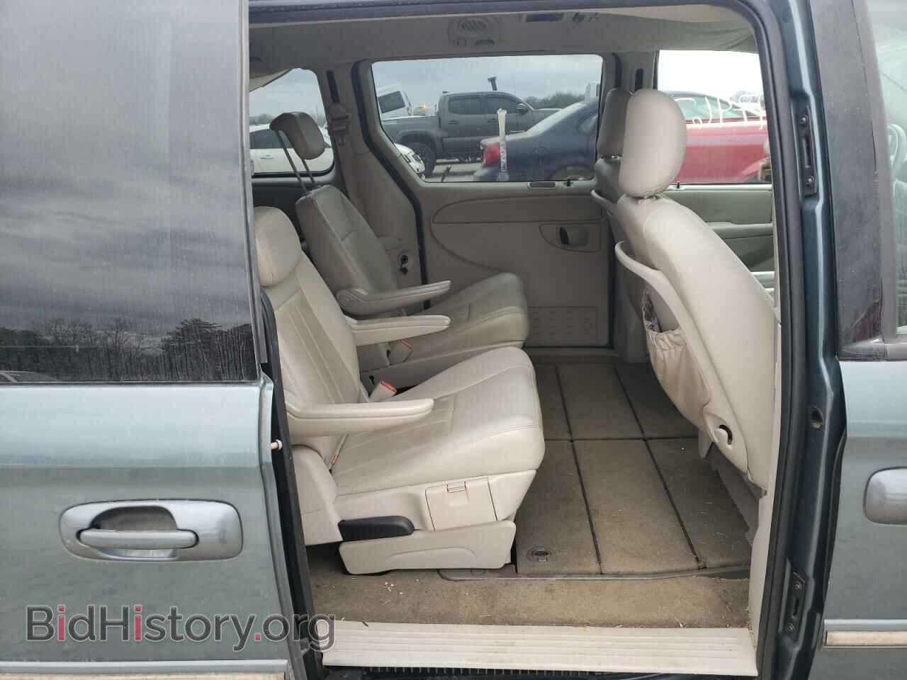 2006 CHRYSLER MINIVAN - VIN: 2A8GP54L16R887529 - Фото 6