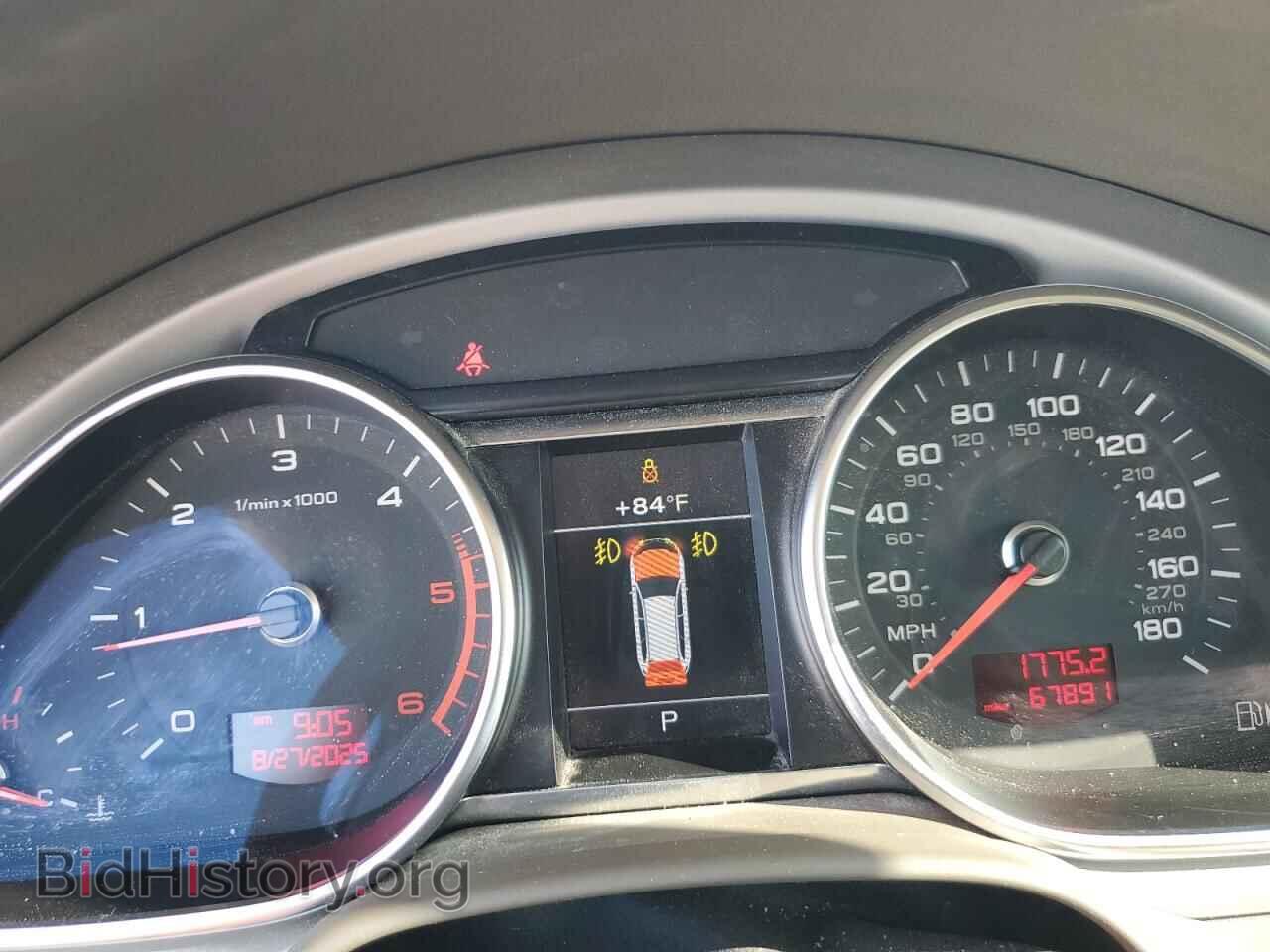 2011 AUDI Q7 - VIN: WA1LMAFE2BD007774 - Фото 9