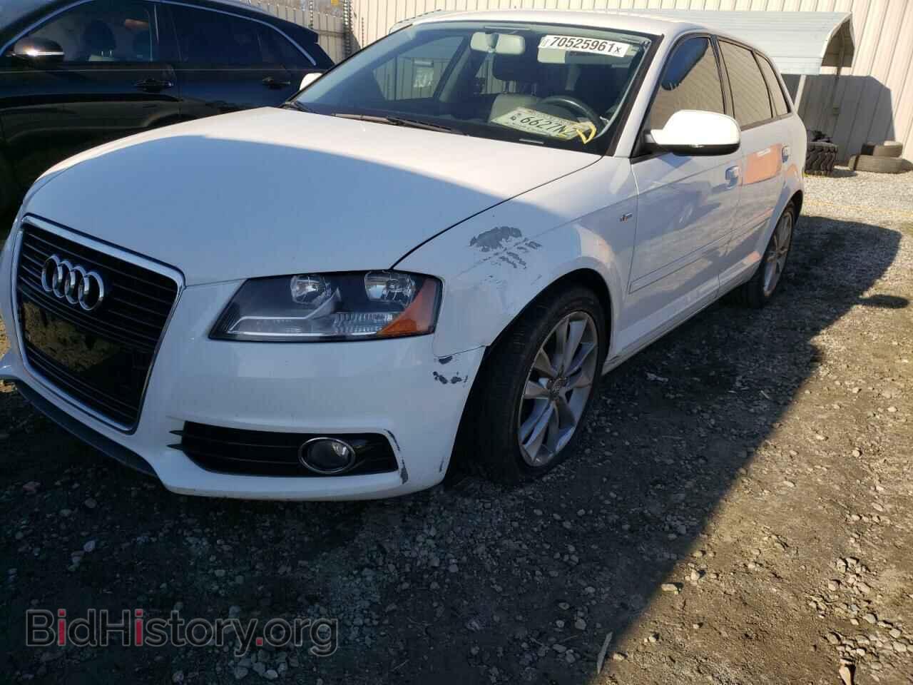 2012 AUDI A3 - VIN: WAUBJAFM1CA110007 - Photo 2