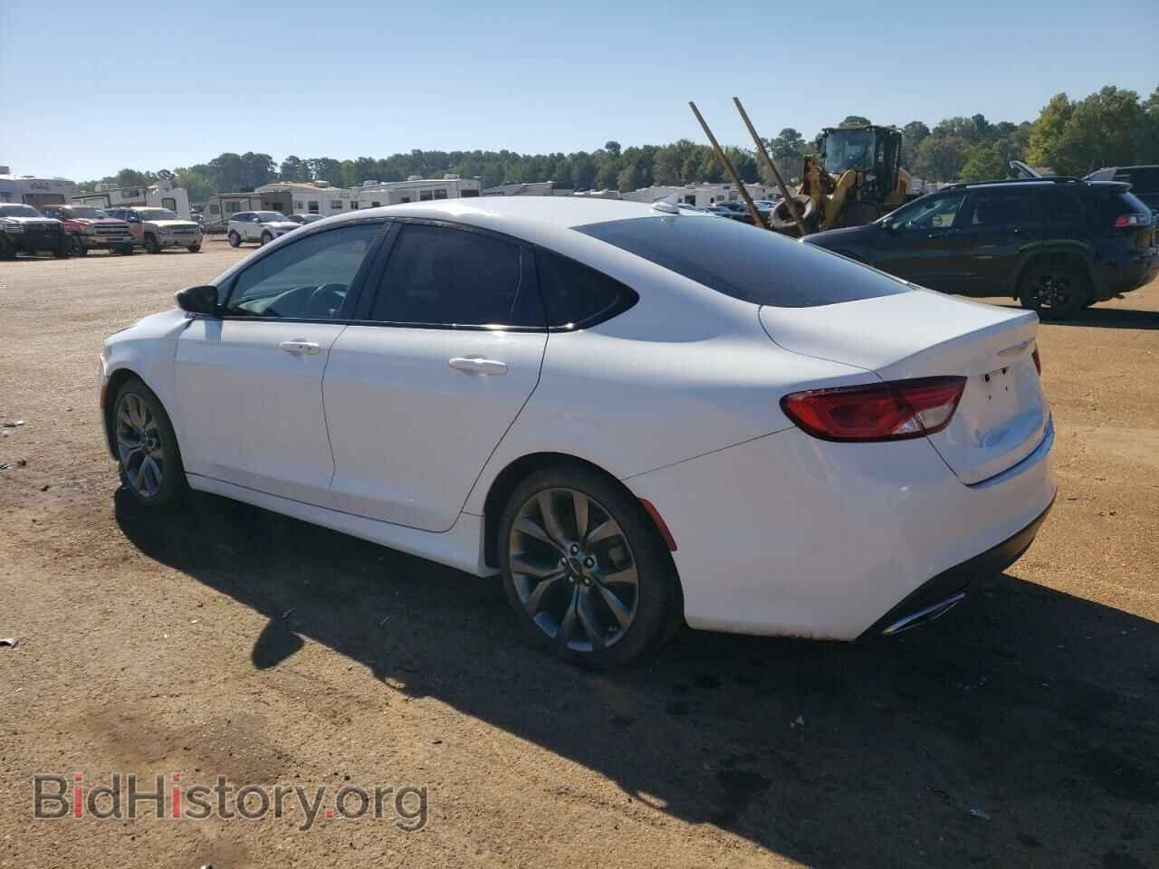 2015 CHRYSLER 200 - VIN: 1C3CCCBB1FN614785 - Photo 2