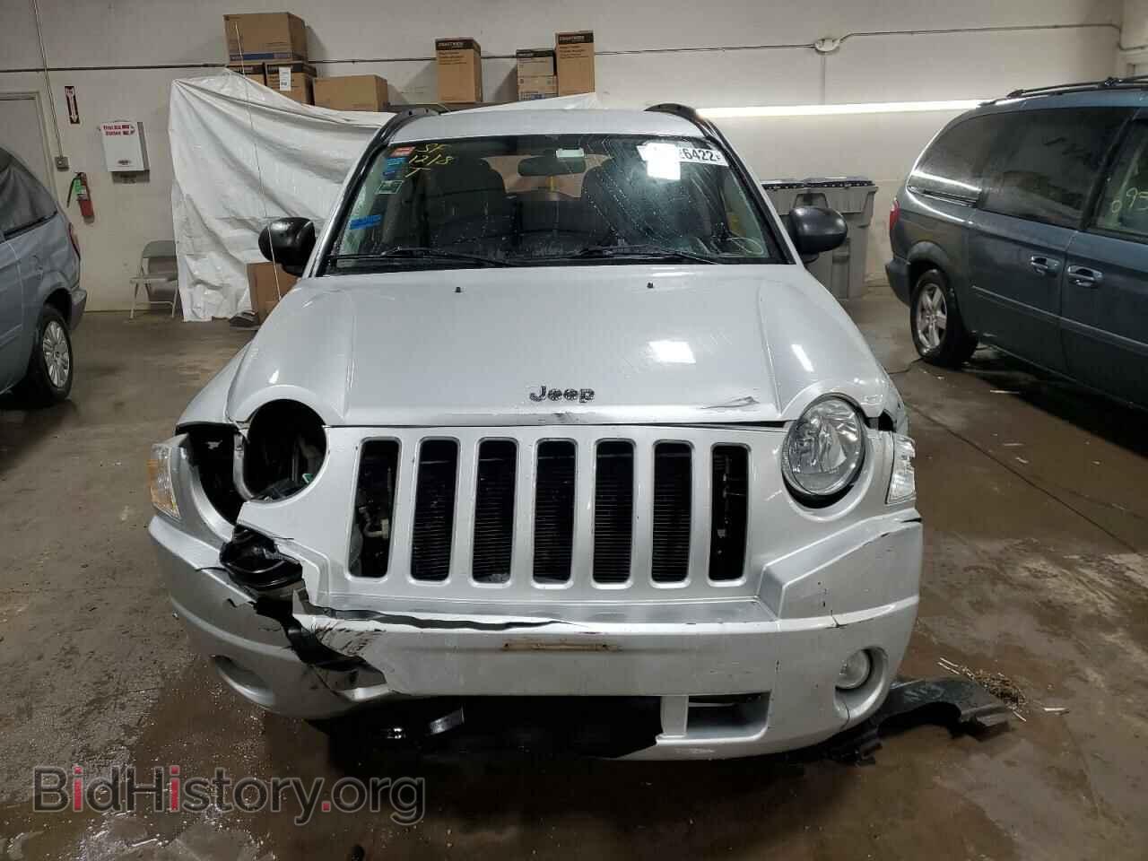2010 JEEP COMPASS - VIN: 1J4NT4FB2AD642432 - Photo 5
