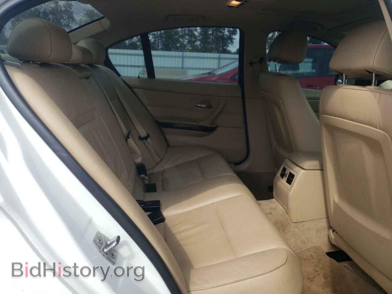 2011 BMW 3 SERIES - VIN: WBAPH7C58BE852879 - Фото 10