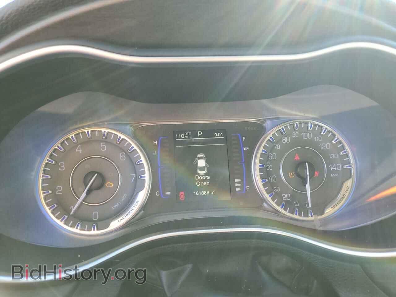 2016 CHRYSLER 200 - VIN: 1C3CCCFB3GN185922 - Фото 9