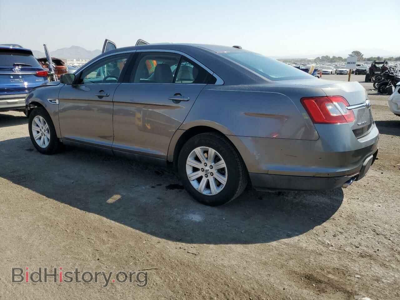 2011 FORD TAURUS - VIN: 1FAHP2DWXBG180774 - Photo 2
