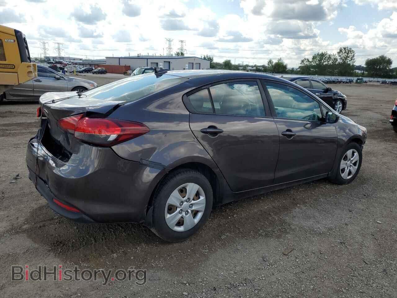 2017 KIA FORTE - VIN: 3KPFK4A77HE118542 - Фото 3