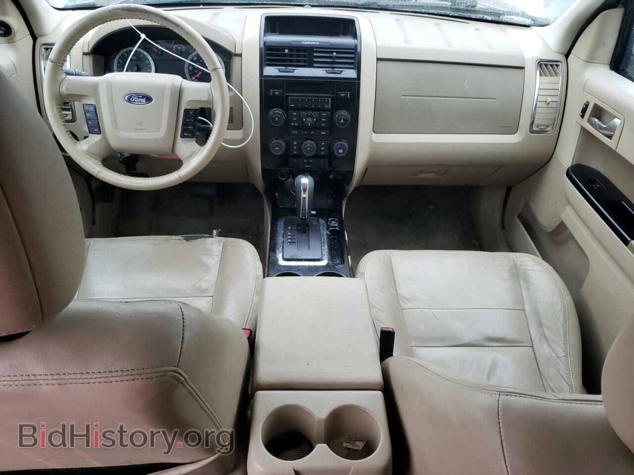 2011 FORD ESCAPE - VIN: 1FMCU0EG7BKC70532 - Photo 8