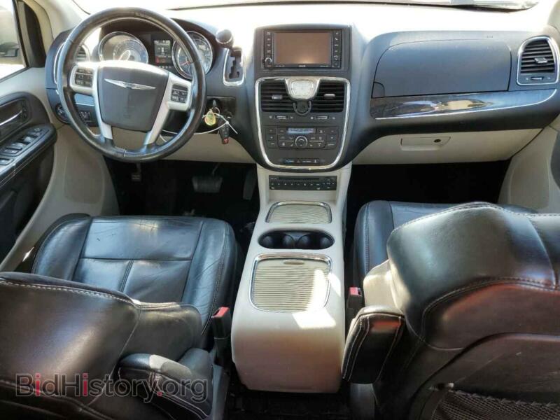 2011 Chrysler MINIVAN (VIN 2A4RR6DG9BR687974) — фото 8 из 13