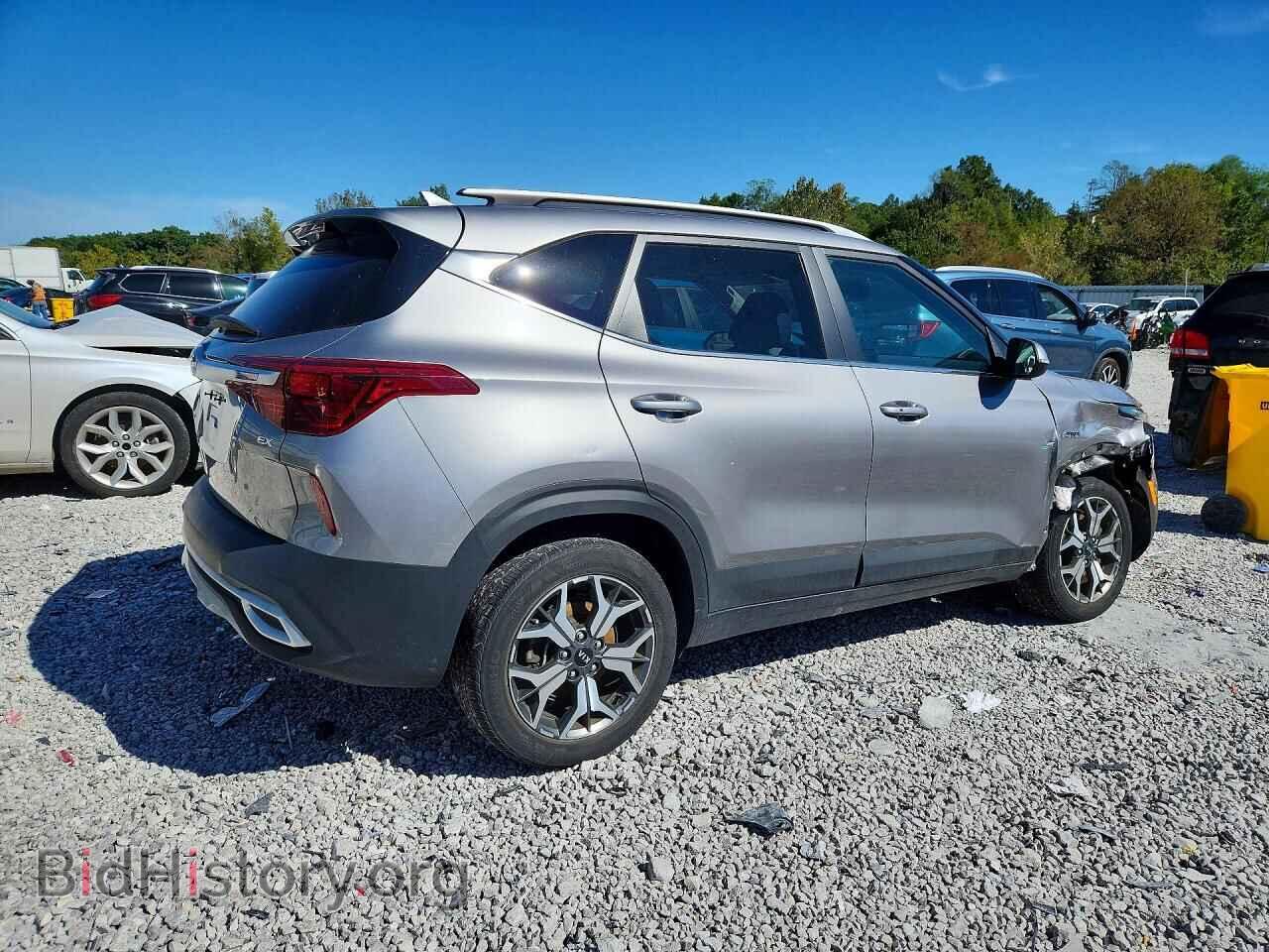 2021 KIA SELTOS - VIN: KNDERCAA4M7168208 - Фото 3