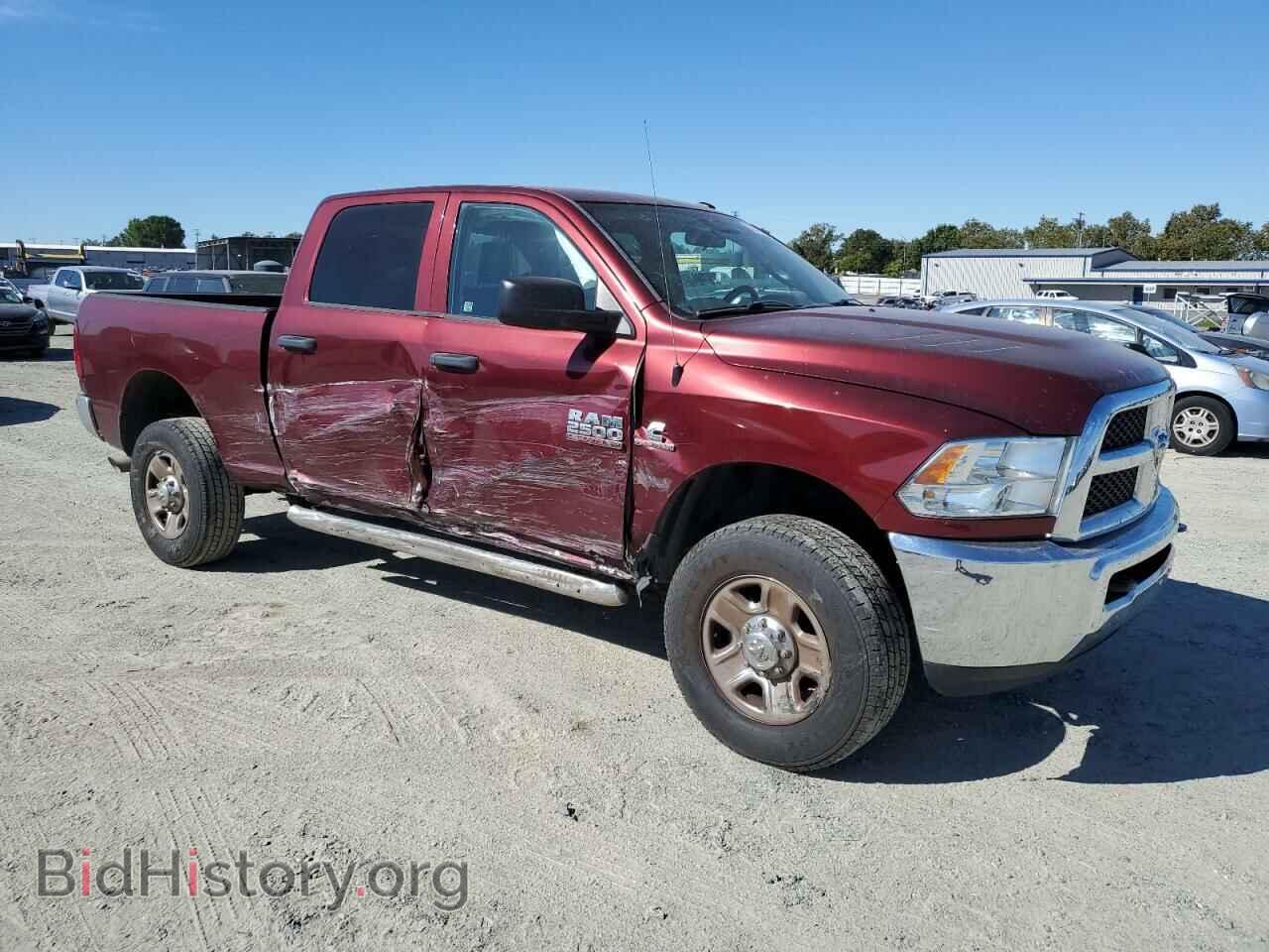 2017 RAM All Models - VIN: 3C6UR5CL6HG740080 - Photo 4