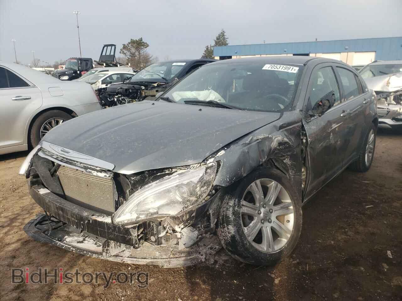 2013 CHRYSLER 200 - VIN: 1C3CCBBB4DN539152 - Photo 2