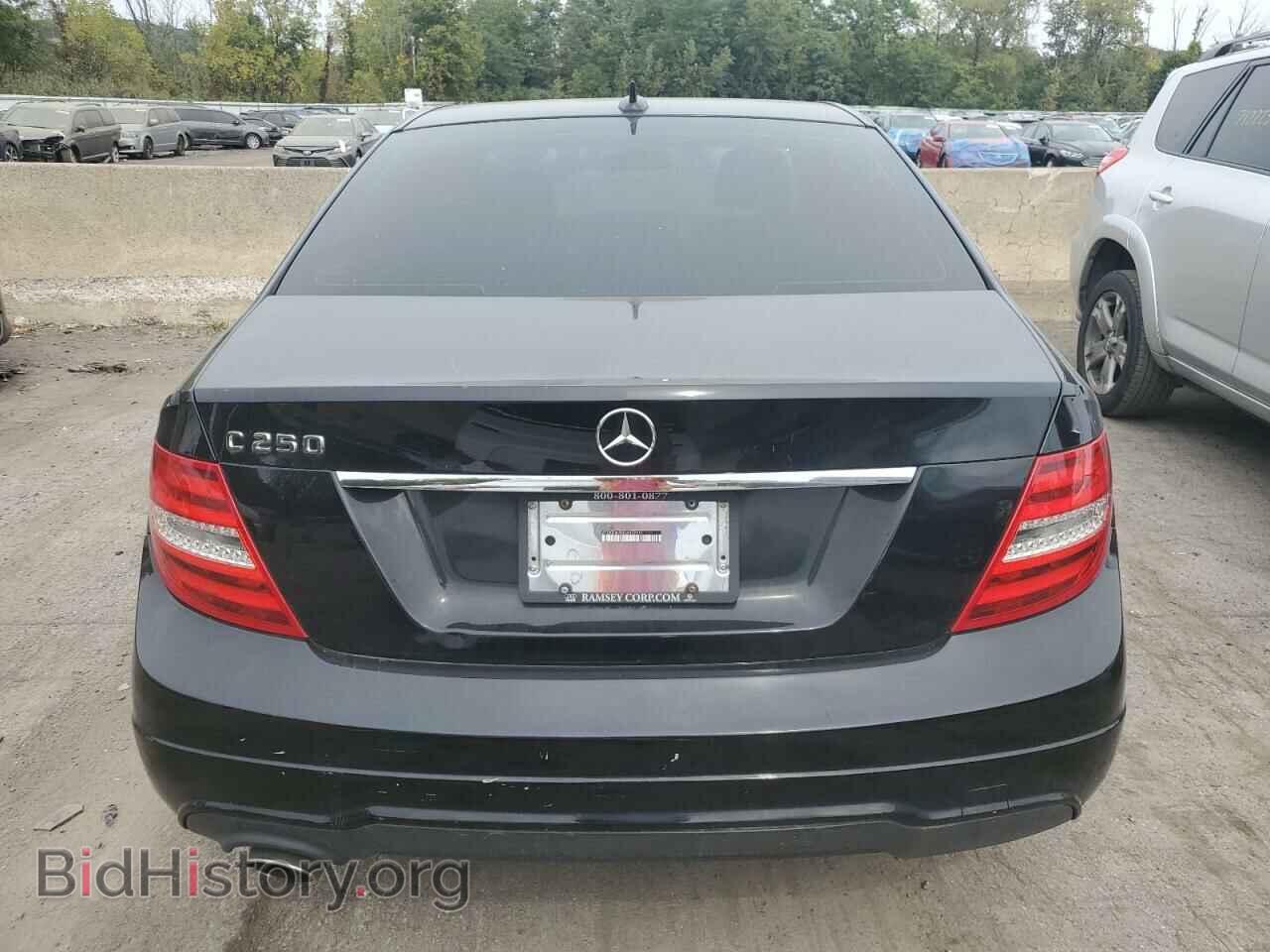 2013 MERCEDES-BENZ C-CLASS - VIN: WDDGF4HB8DA852015 - Фото 6