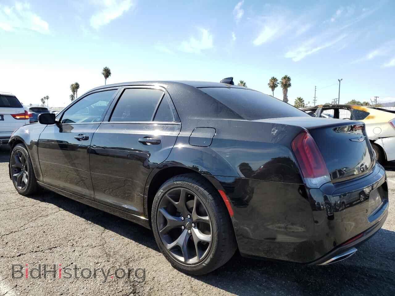 2021 CHRYSLER 300 - VIN: 2C3CCABG2MH525717 - Фото 2