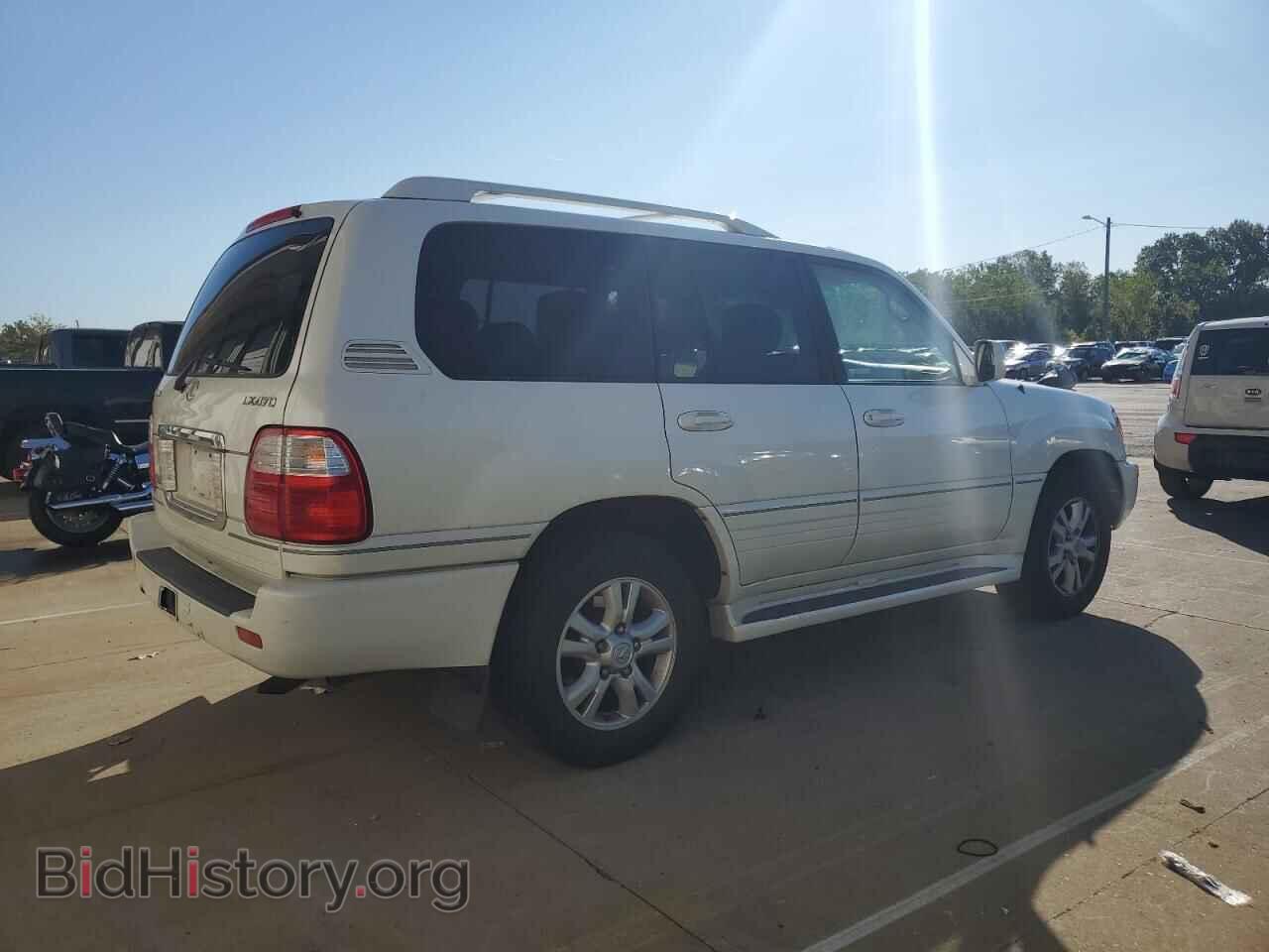 2005 LEXUS LX470 - VIN: JTJHT00W953552369 - Фото 3