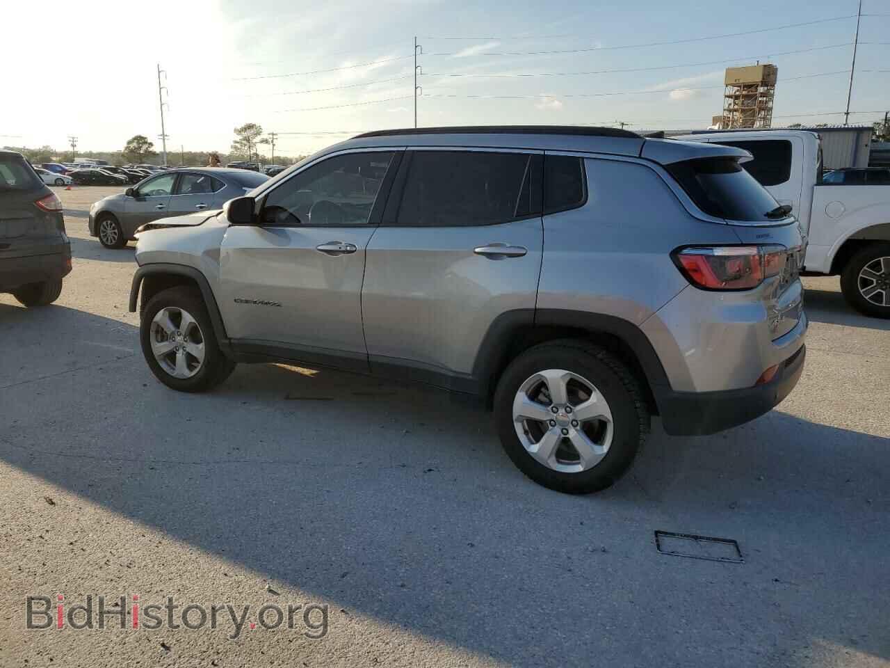 2017 JEEP COMPASS - VIN: 3C4NJDBB5HT633536 - Фото 2