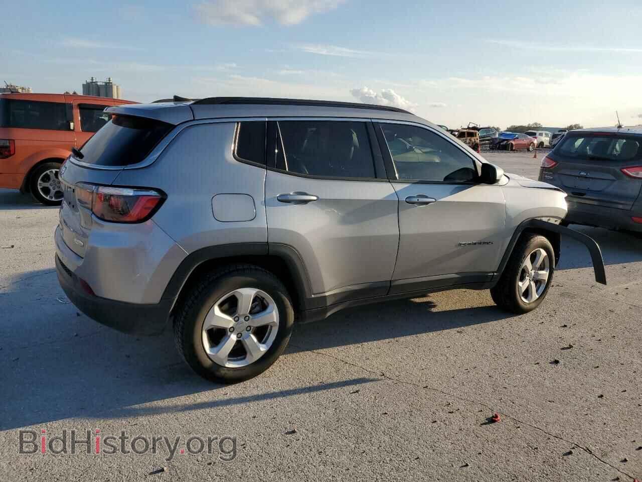 2017 JEEP COMPASS - VIN: 3C4NJDBB5HT633536 - Фото 3
