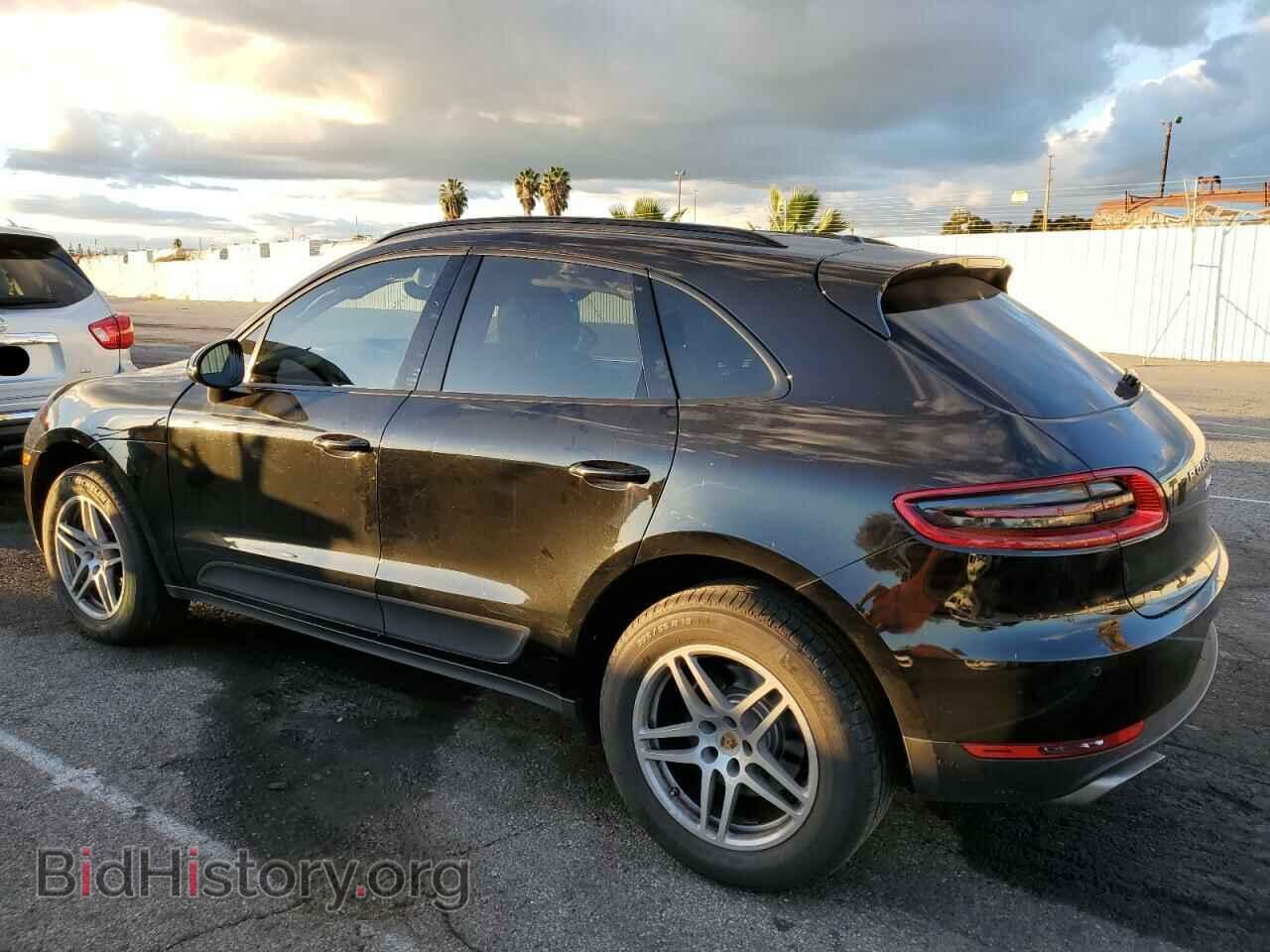 2018 PORSCHE MACAN - VIN: WP1AA2A51JLB22176 - Photo 2