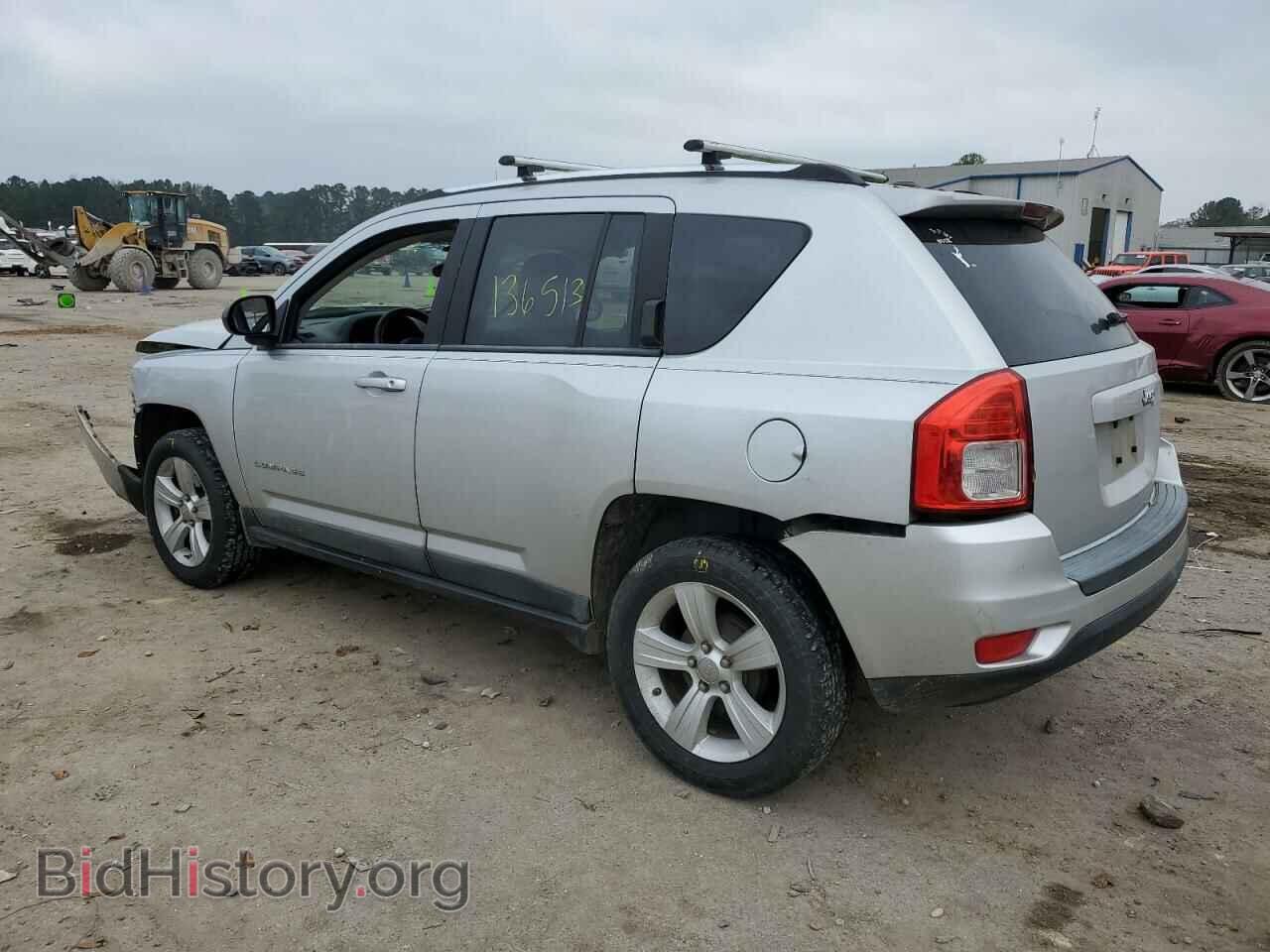 2011 JEEP COMPASS - VIN: 1J4NT1FA3BD173827 - Photo 2