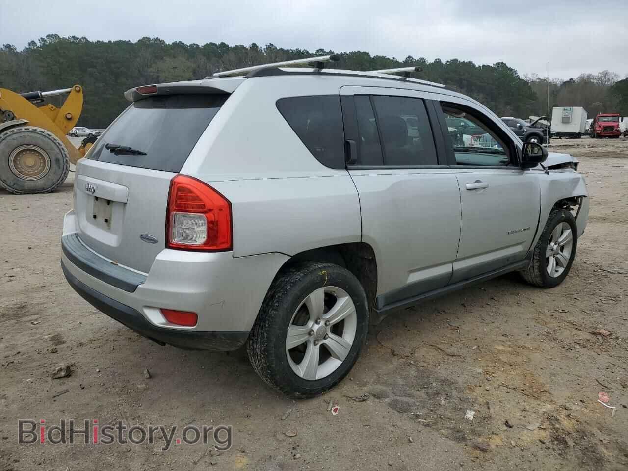 2011 JEEP COMPASS - VIN: 1J4NT1FA3BD173827 - Photo 3