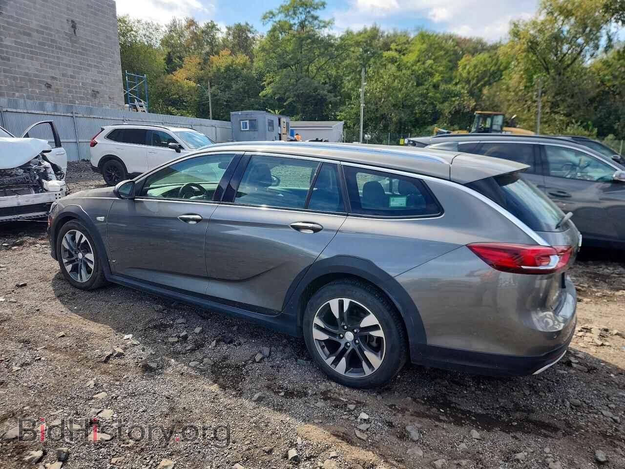 2018 BUICK REGAL - VIN: W04GU8SX4J1099357 - Photo 2