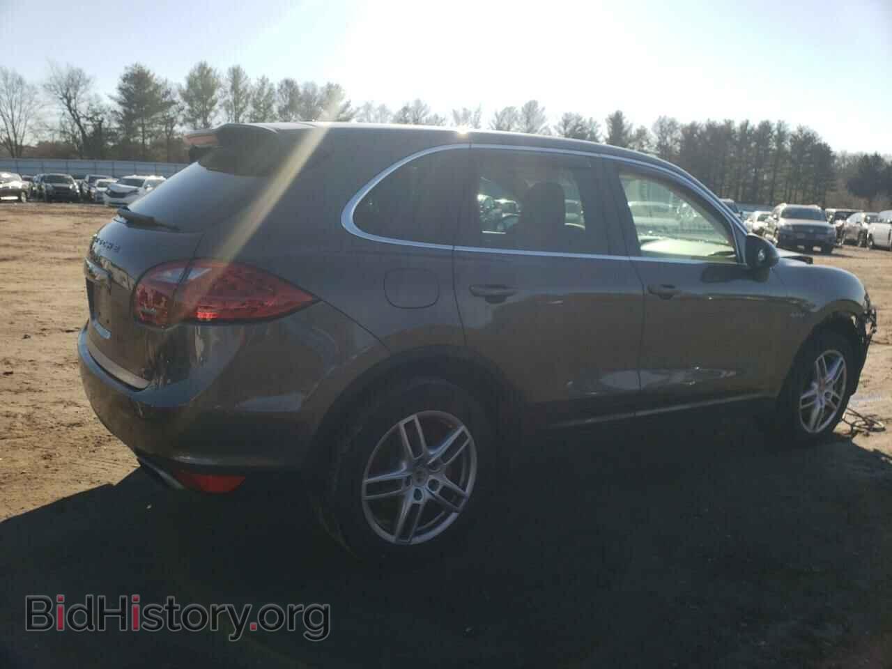 2011 PORSCHE CAYENNE - VIN: WP1AE2A24BLA93462 - Фото 3