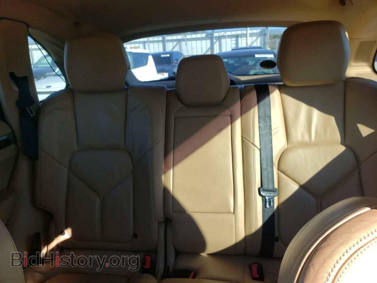 2011 PORSCHE CAYENNE - VIN: WP1AE2A24BLA93462 - Фото 10