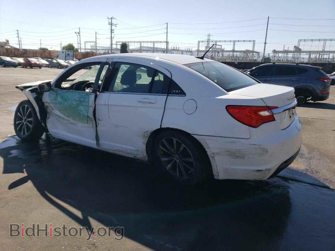 2012 CHRYSLER 200 - VIN: 1C3CCBBG4CN267924 - Photo 2