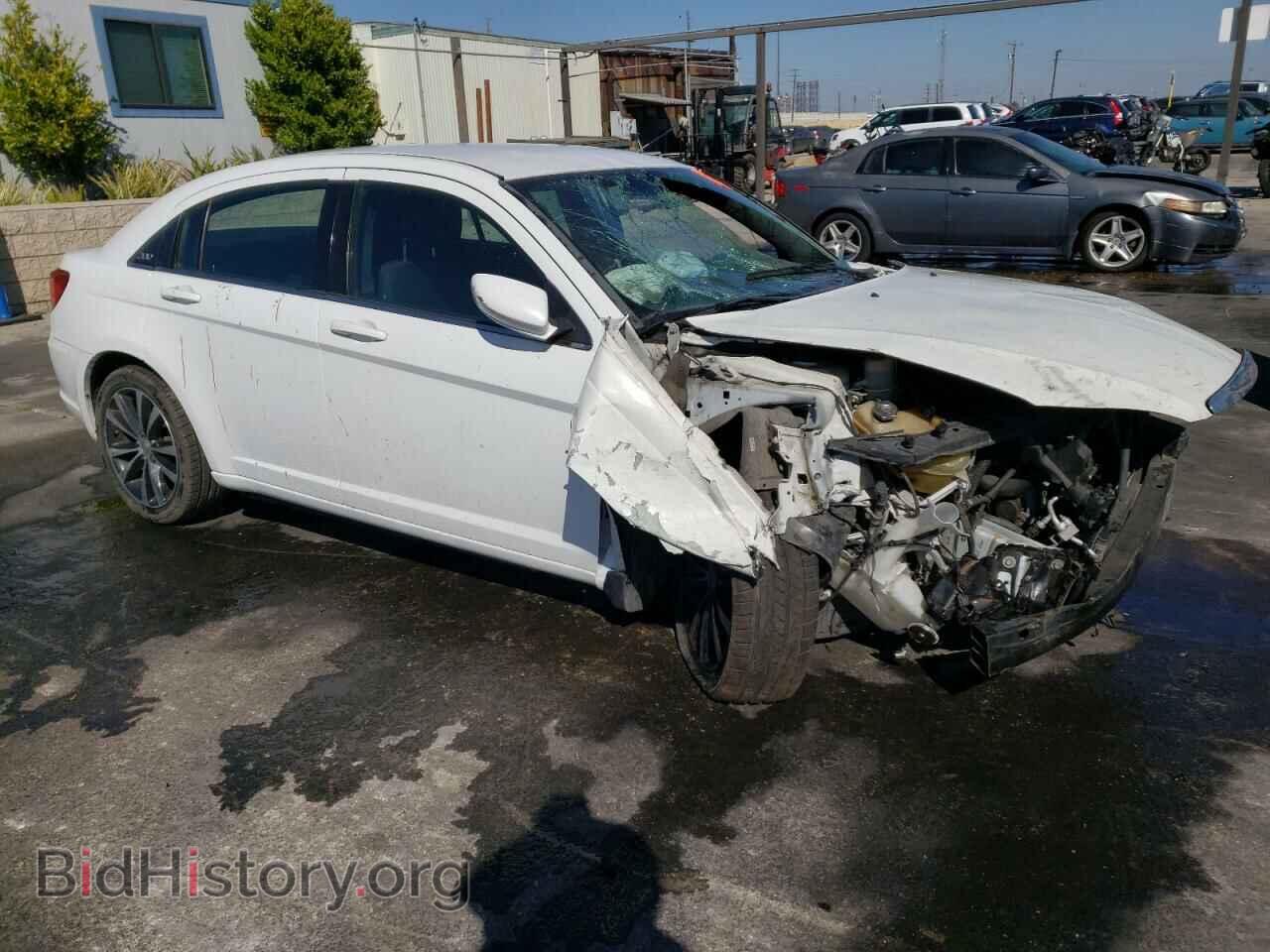 2012 CHRYSLER 200 - VIN: 1C3CCBBG4CN267924 - Photo 4