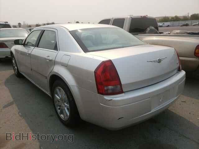2006 CHRYSLER 300 - VIN: 2C3KA43R56H501823 - Фото 3