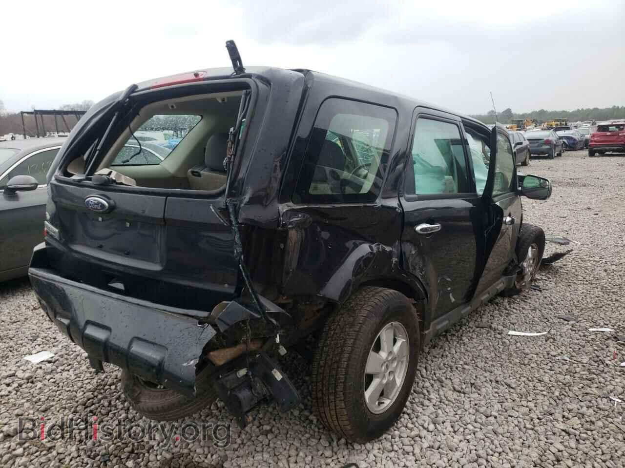 2011 FORD ESCAPE - VIN: 1FMCU0C71BKC54331 - Фото 4