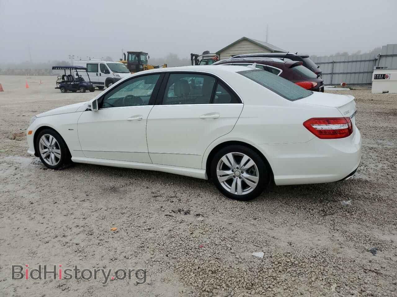 2012 MERCEDES-BENZ E-CLASS - VIN: WDDHF2EB1CA524866 - Фото 2