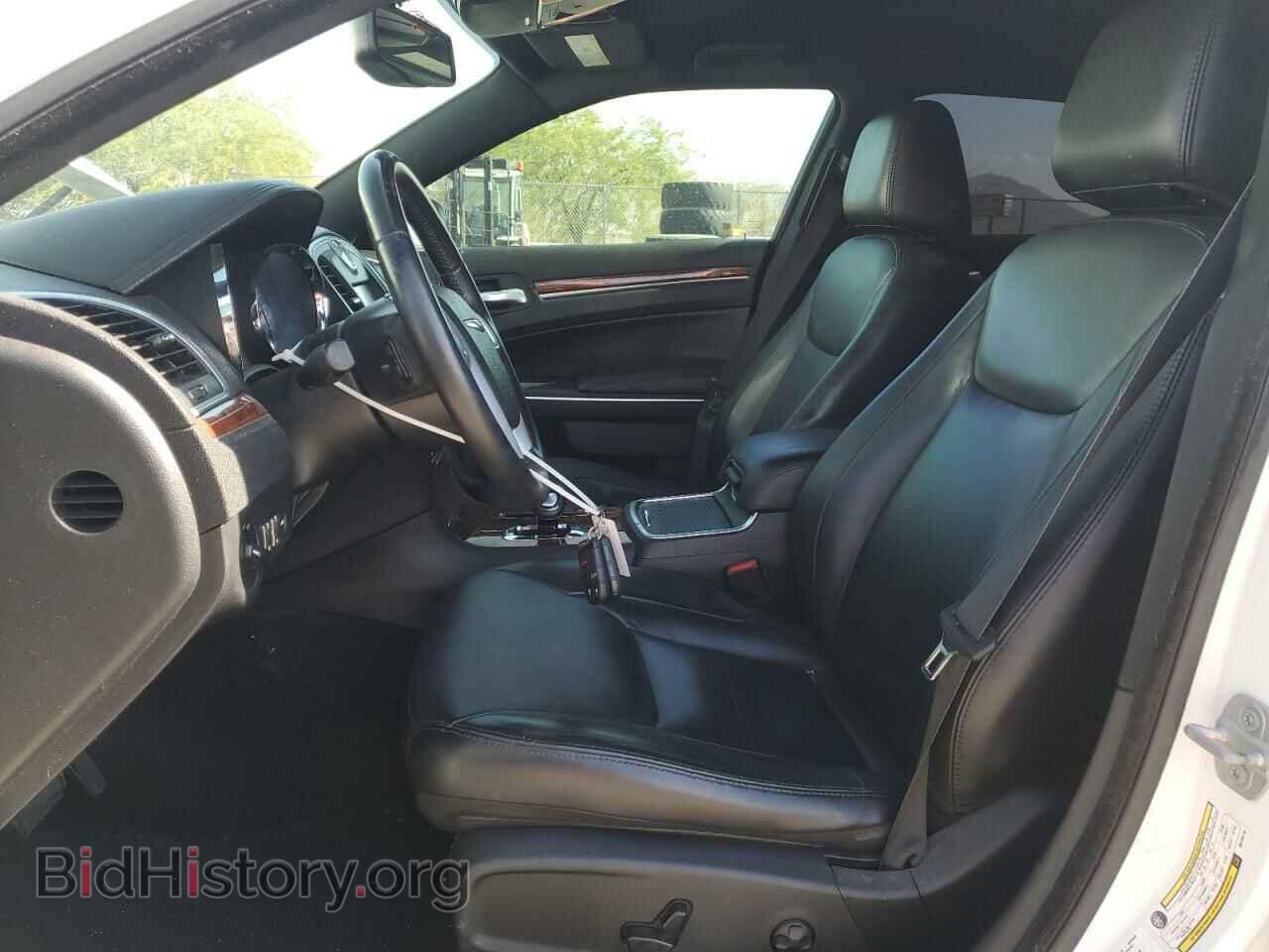 2013 CHRYSLER 300 - VIN: 2C3CCAAG3DH728178 - Фото 7
