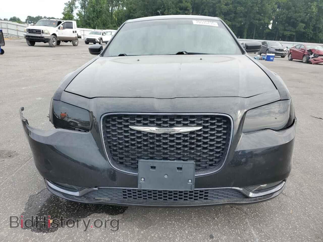 2019 CHRYSLER 300 - VIN: 2C3CCABGXKH697619 - Фото 5