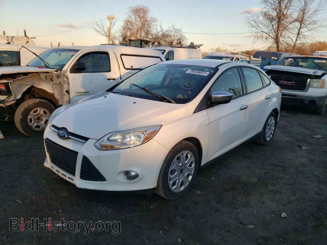 2012 FORD FOCUS - VIN: 1FAHP3F28CL346637 - Фото 2