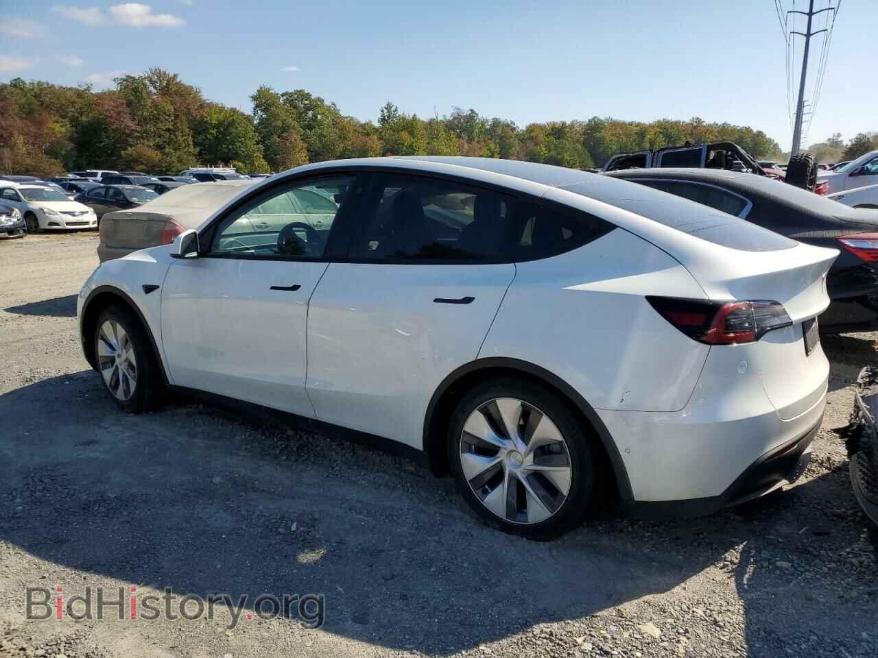 2022 TESLA MODEL Y - VIN: 7SAYGAEE9NF315321 - Photo 2