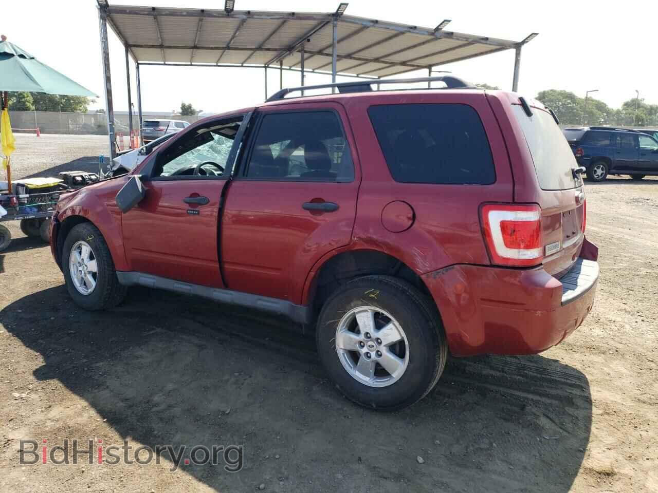 2010 FORD ESCAPE - VIN: 1FMCU0D71AKB41332 - Фото 2