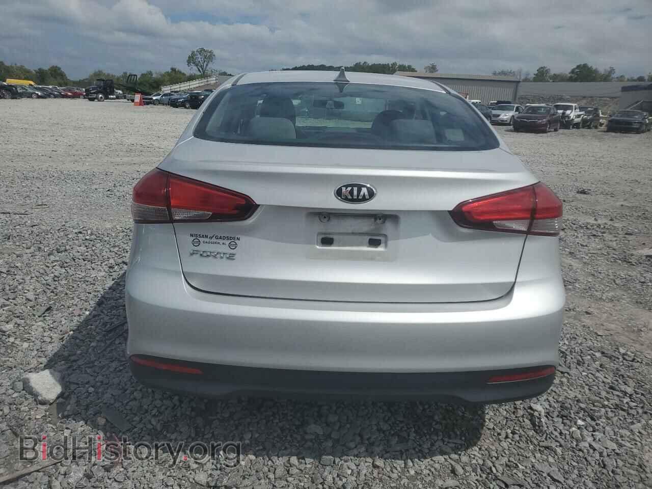 2017 KIA FORTE - VIN: 3KPFK4A74HE123696 - Фото 6