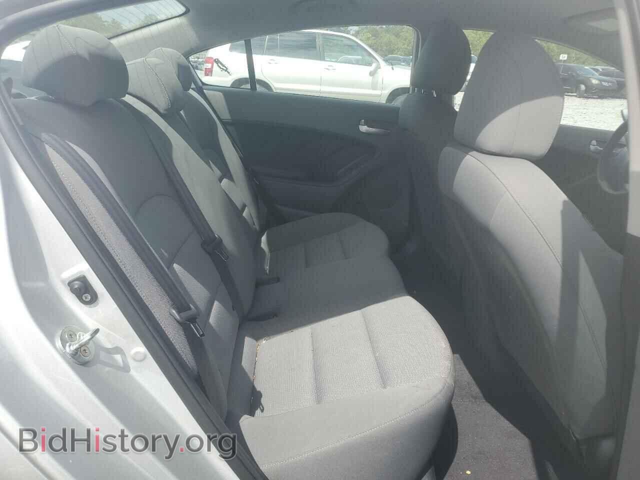 2017 KIA FORTE - VIN: 3KPFK4A74HE123696 - Фото 10