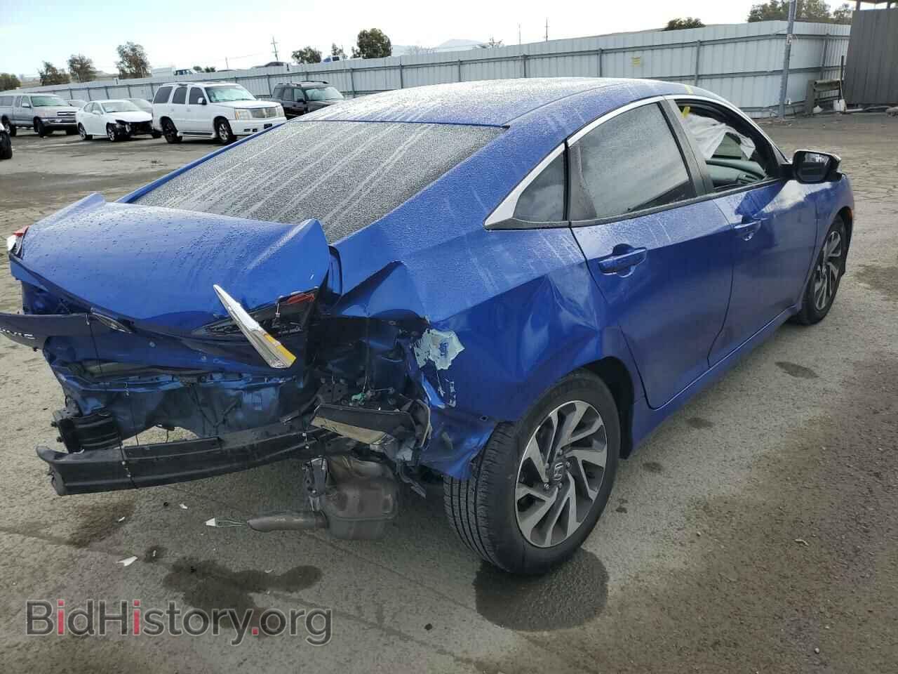2016 HONDA CIVIC - VIN: 19XFC2F76GE205941 - Фото 3