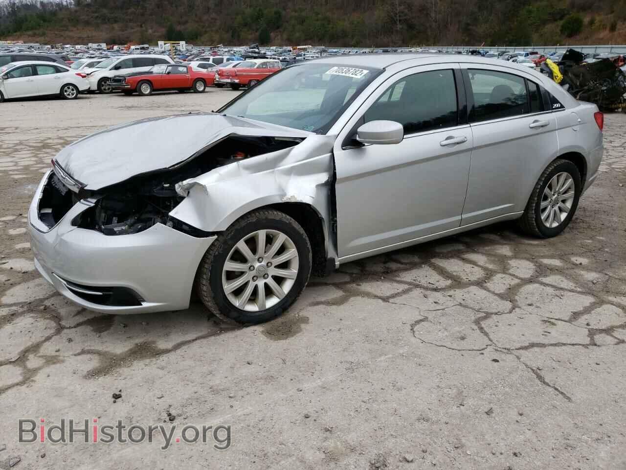 Photo 1C3BC1FB1BN625936 - CHRYSLER 200 2011