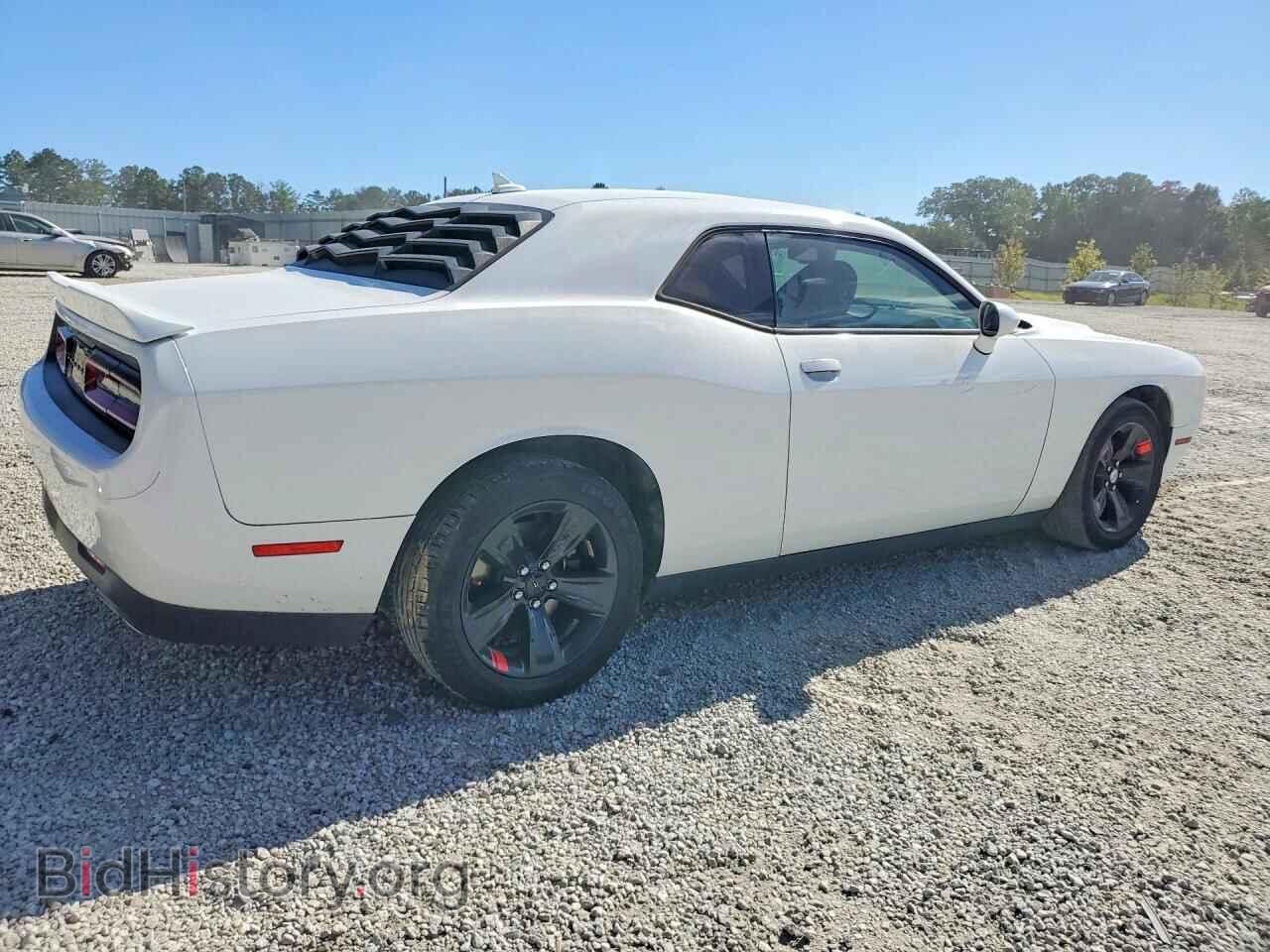 2018 DODGE CHALLENGER - VIN: 2C3CDZAGXJH258240 - Фото 3