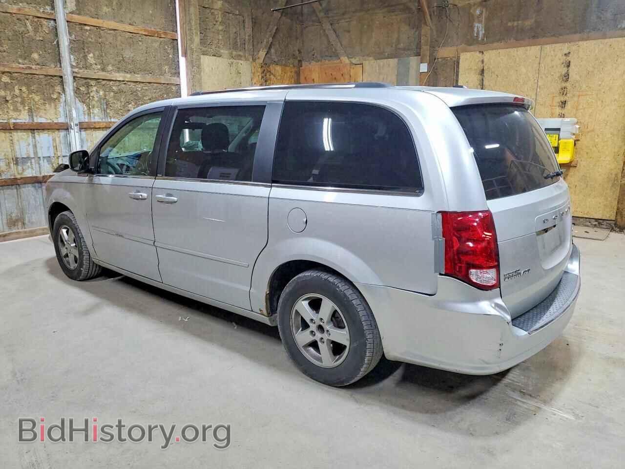 2011 DODGE CARAVAN - VIN: 2D4RN5DG2BR679021 - Photo 2