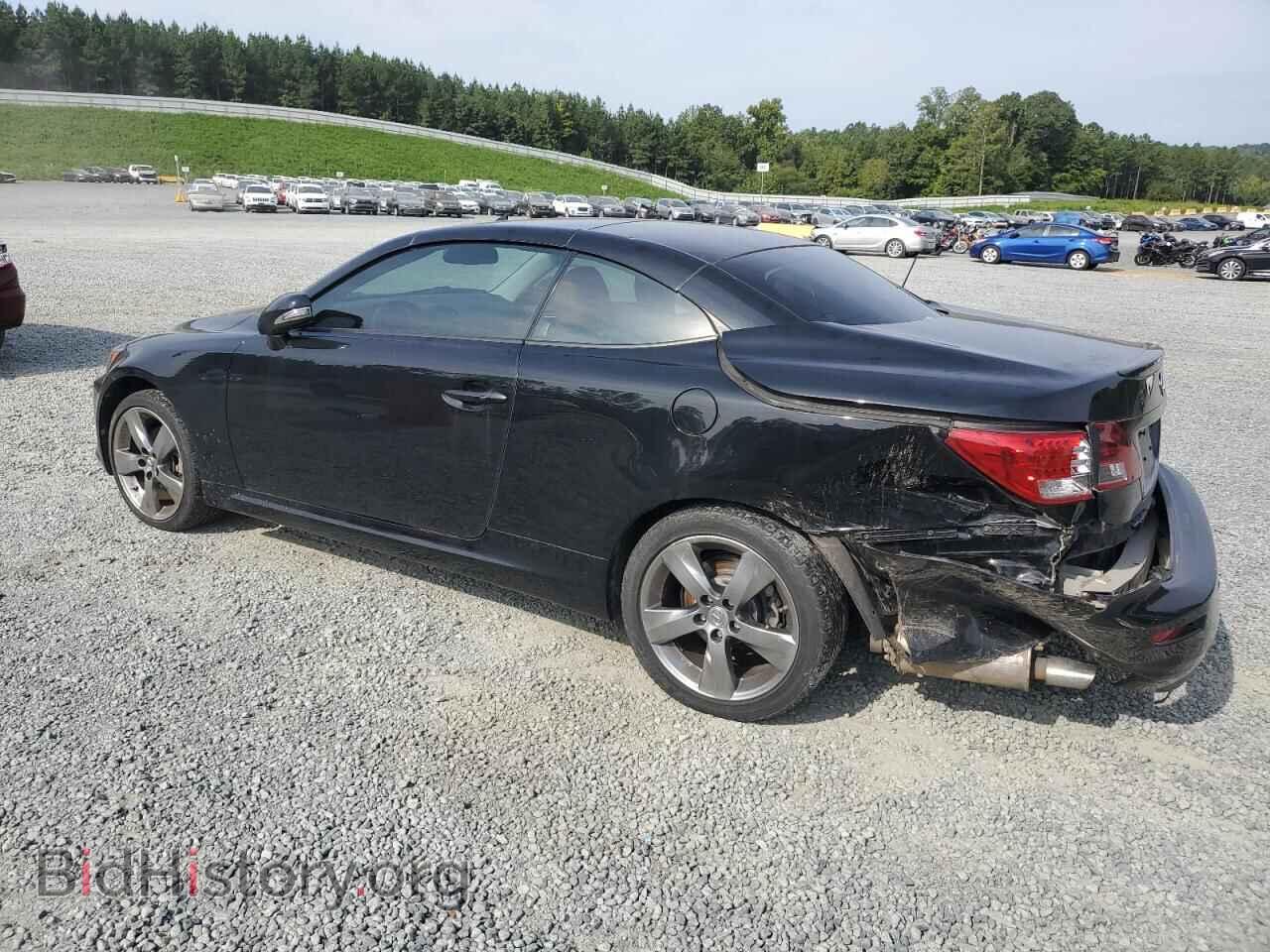 2011 LEXUS IS - VIN: JTHFF2C20B2519444 - Photo 2