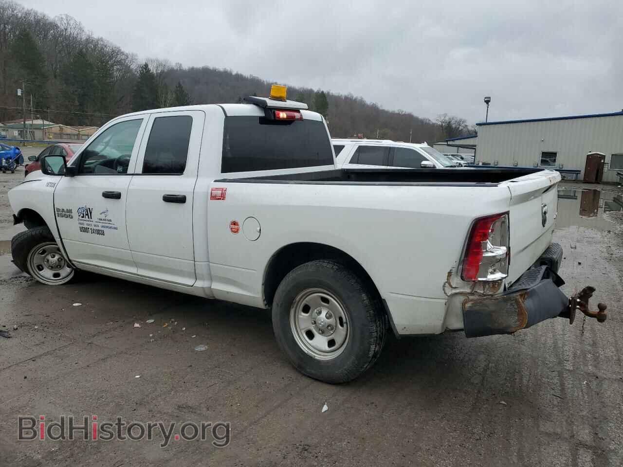 2018 RAM 1500 - VIN: 1C6RR7FG5JS281901 - Фото 2