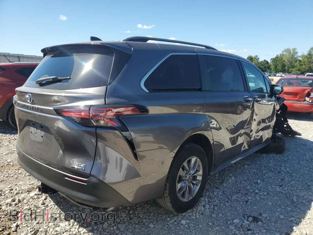 2022 TOYOTA All Models - VIN: 5TDYRKEC4NS128043 - Фото 3