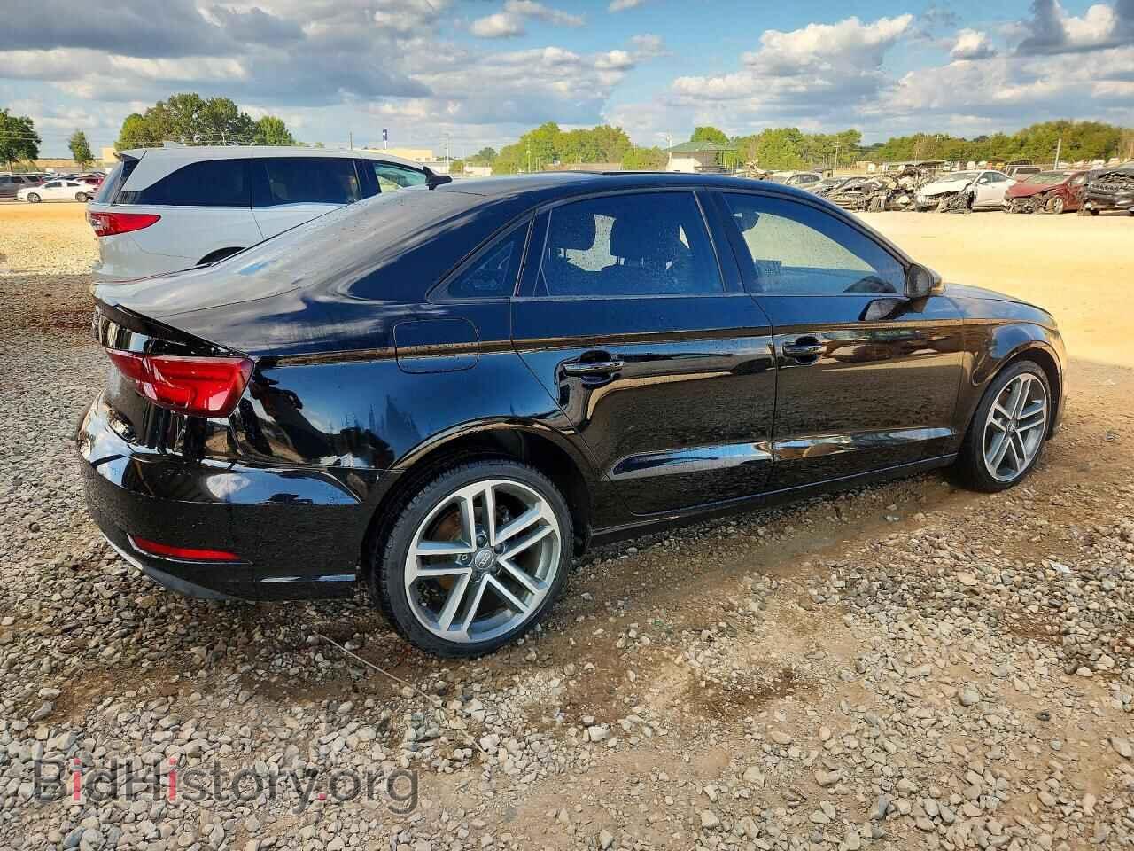 2018 AUDI A3 - VIN: WAUAUGFF8J1071128 - Photo 3