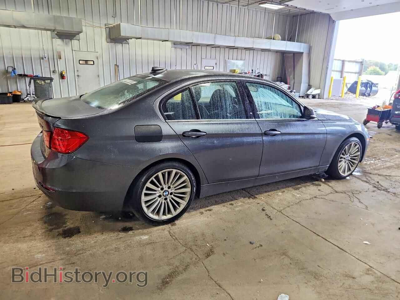 2013 BMW 3 SERIES - VIN: WBA3B3C52DF530910 - Photo 3